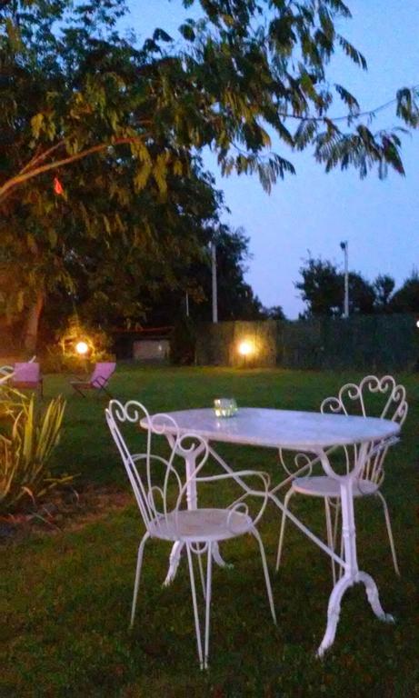 Bed&Breakfast La Siepe Pinerolo Exteriör bild